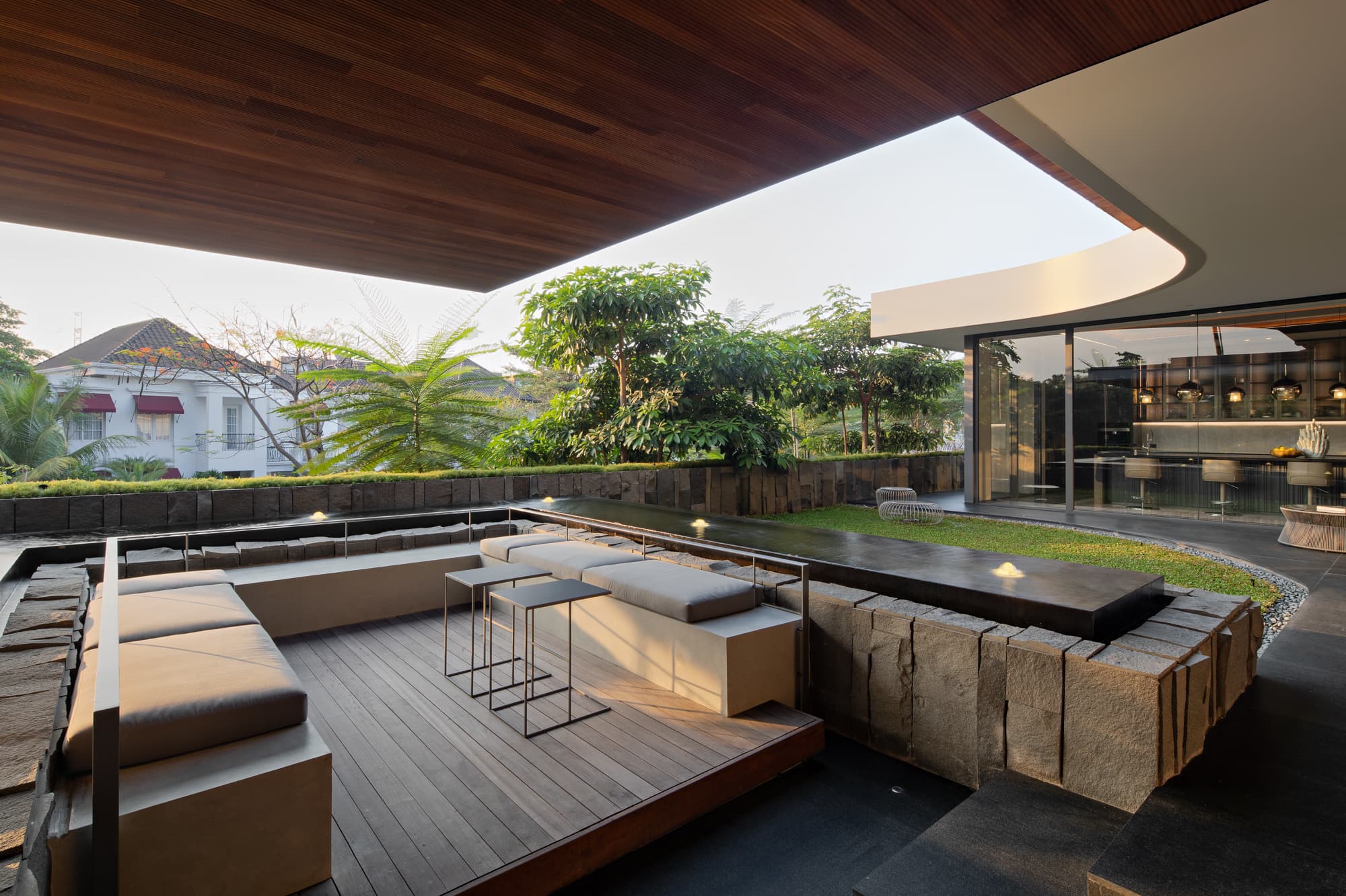 Interior proyek konstruksi PT Indo Graha Pratama
